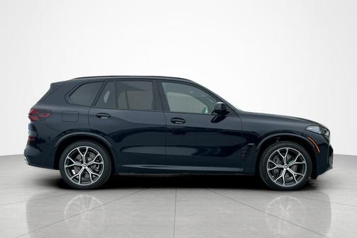 Carbon Black Metallic 2026 BMW X5 PHEV xDrive50e