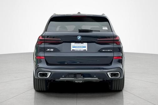 Carbon Black Metallic 2026 BMW X5 PHEV xDrive50e