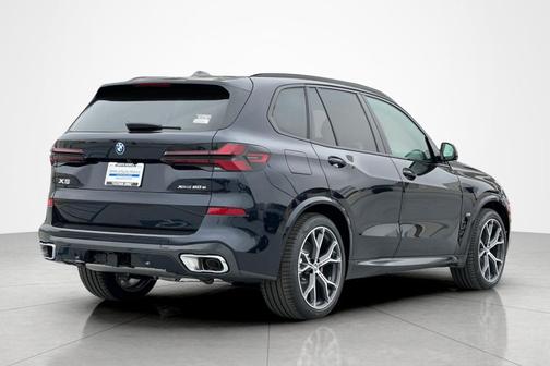 Carbon Black Metallic 2026 BMW X5 PHEV xDrive50e