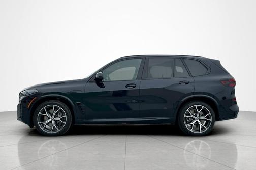 Carbon Black Metallic 2026 BMW X5 PHEV xDrive50e