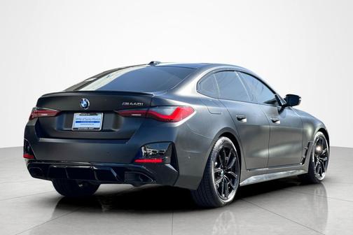 Black Sapphire Metallic 2024 BMW M440 i