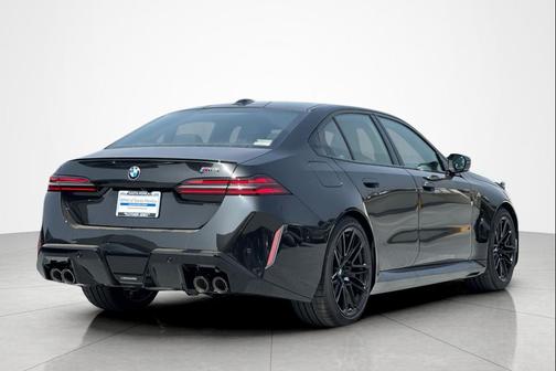 Black Sapphire Metallic 2026 BMW M5 Sedan