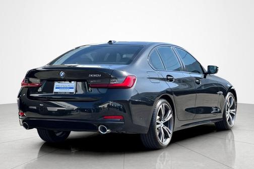 Black Sapphire Metallic 2023 BMW 330 330i