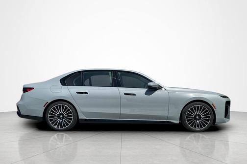 Brooklyn Grey Metallic 2026 BMW 760 xDrive