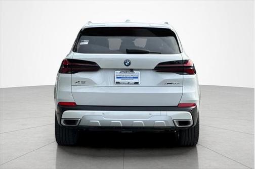 Mineral White Metallic 2024 BMW X5 xDrive50e Plug-In Hybrid