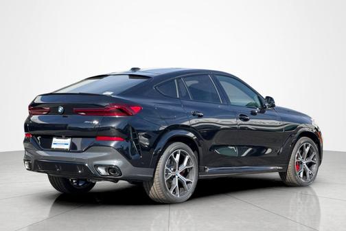 2026 BMW X6 xDrive40i