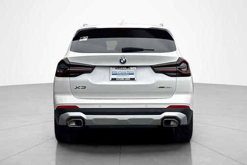 Mineral White Metallic 2022 BMW X3 xDrive30i