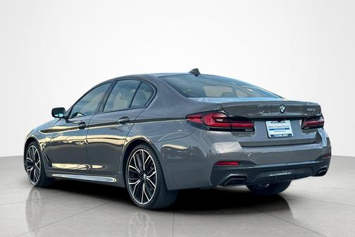 2022 BMW 540 i