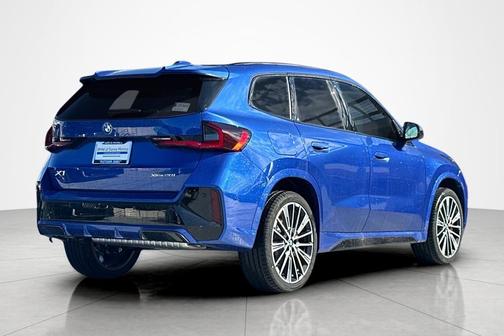Portimao Blue Metallic 2026 BMW X1 xDrive28i