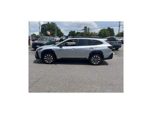 Ice Silver Metallic 2023 Subaru Outback Limited