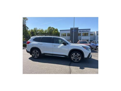 Crystal White Pearl 2025 Subaru Ascent Limited