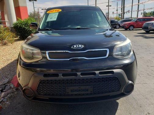 2016 Kia Soul Base