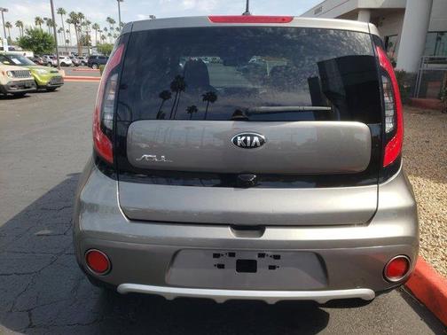 2017 Kia Soul +