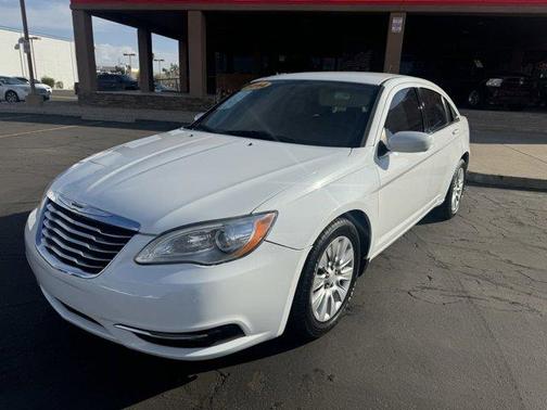 2014 Chrysler 200 LX