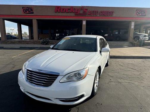 2014 Chrysler 200 LX