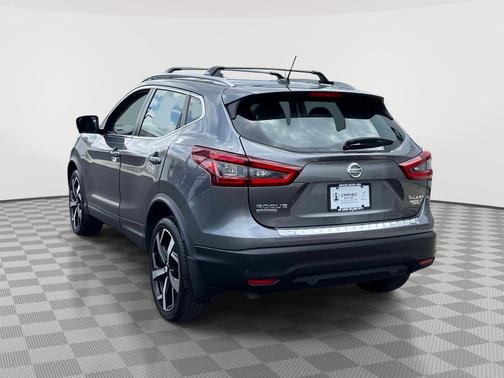 Gun Metallic 2022 Nissan Rogue Sport SL