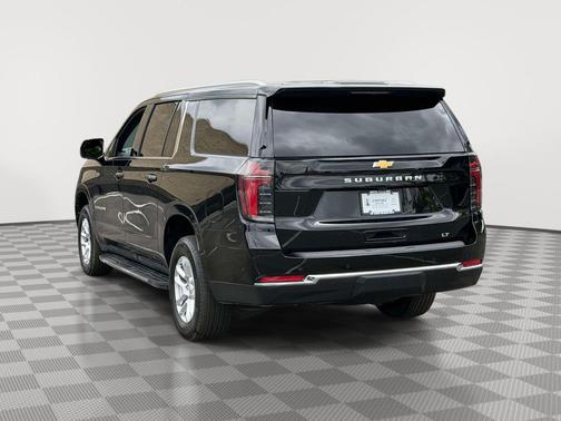 Black 2025 Chevrolet Suburban LT