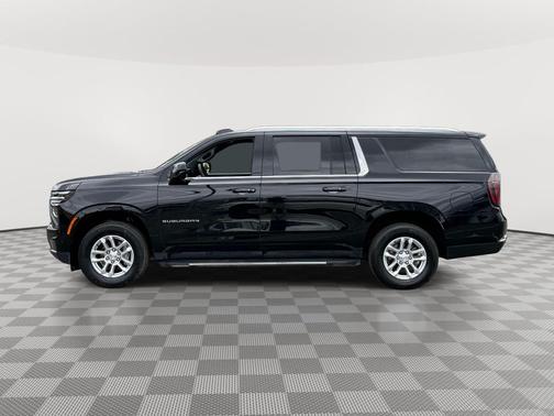Black 2025 Chevrolet Suburban LT