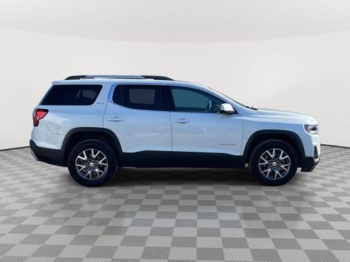 White Frost Tricoat 2022 GMC Acadia AWD SLT