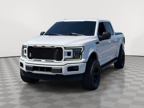 White 2018 Ford F-150 XLT
