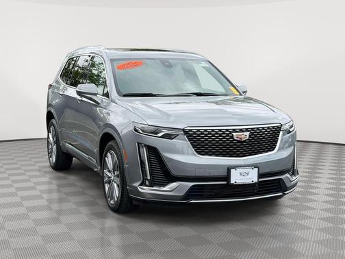 Argent Silver Metallic 2023 Cadillac XT6 Premium Luxury AWD