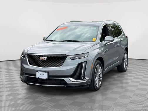 Argent Silver Metallic 2023 Cadillac XT6 Premium Luxury AWD
