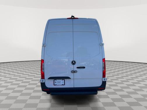 Arctic White 2024 Mercedes-Benz Sprinter 2500 High Roof