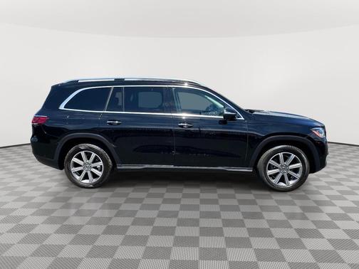 Obsidian Black Metallic 2023 Mercedes-Benz GLS 450 4MATIC