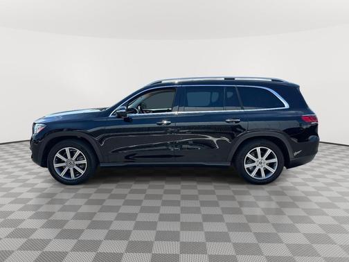 Obsidian Black Metallic 2023 Mercedes-Benz GLS 450 4MATIC
