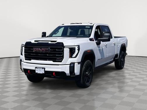 Summit White 2024 GMC Sierra 2500 AT4