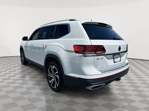 Pure White 2021 Volkswagen Atlas 3.6L SEL Premium