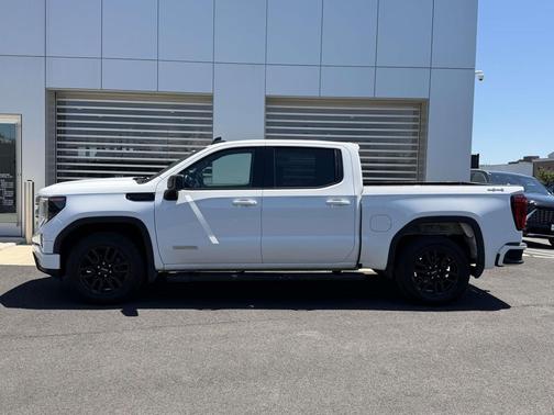 Summit White 2022 GMC Sierra 1500 Elevation