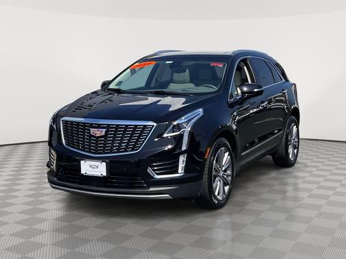 Stellar Black Metallic 2025 Cadillac XT5 Premium Luxury