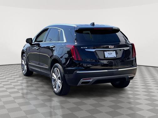 Stellar Black Metallic 2025 Cadillac XT5 Premium Luxury