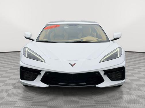 Arctic White 2020 Chevrolet Corvette Stingray w/3LT