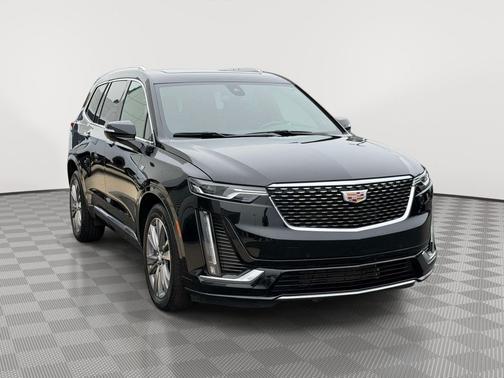 Stellar Black Metallic 2024 Cadillac XT6 Premium Luxury AWD