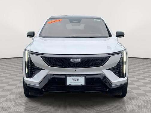 Crystal White Tricoat 2025 Cadillac OPTIQ Sport 2 AWD