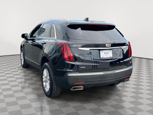 Stellar Black Metallic 2023 Cadillac XT5 Luxury