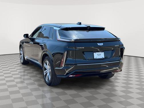 Stellar Black Metallic 2024 Cadillac LYRIQ Tech