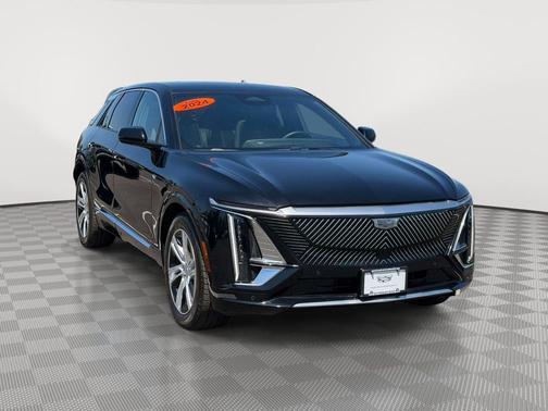 Stellar Black Metallic 2024 Cadillac LYRIQ Tech