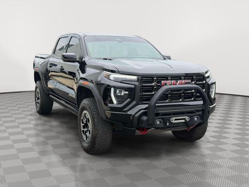 Onyx Black 2023 GMC Canyon AT4X