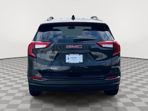 Ebony Twilight Metallic 2022 GMC Terrain SLE