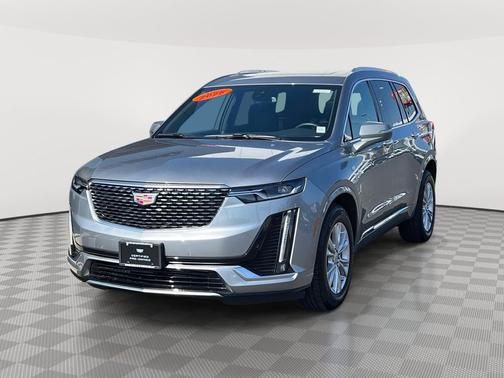 Argent Silver Metallic 2025 Cadillac XT6 Luxury AWD