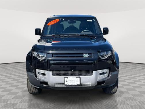 Santorini Black Metallic 2025 Land Rover Defender 110 P300