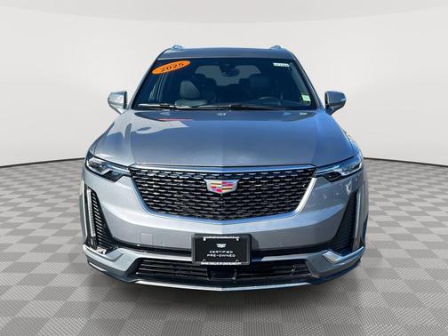 Argent Silver Metallic 2025 Cadillac XT6 Premium Luxury AWD