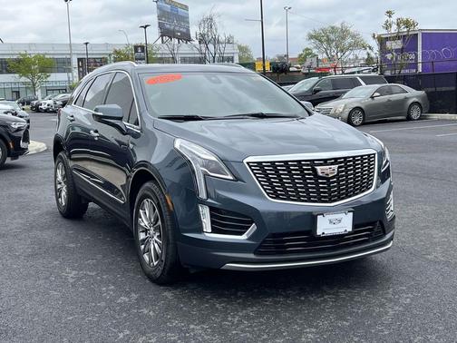 Shadow Metallic 2021 Cadillac XT5 Premium Luxury