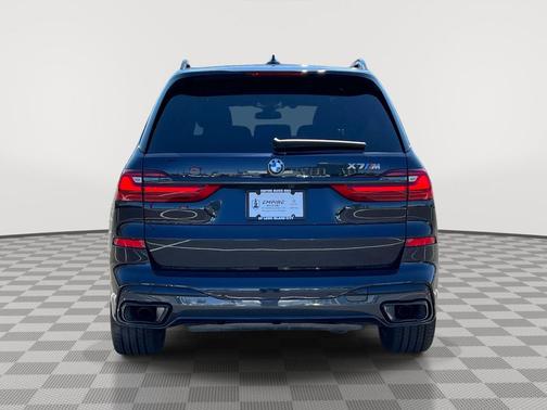 Carbon Black Metallic 2022 BMW X7 xDrive40i