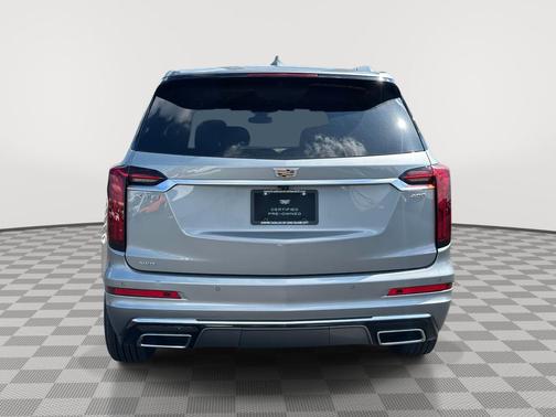 Argent Silver Metallic 2025 Cadillac XT6 Premium Luxury AWD