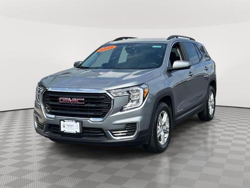 Sterling Metallic 2023 GMC Terrain SLE