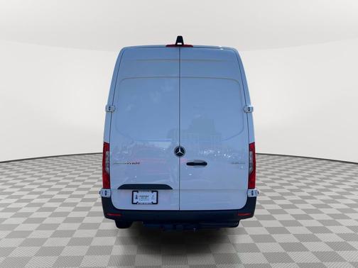 Arctic White 2025 Mercedes-Benz Sprinter 2500 High Roof